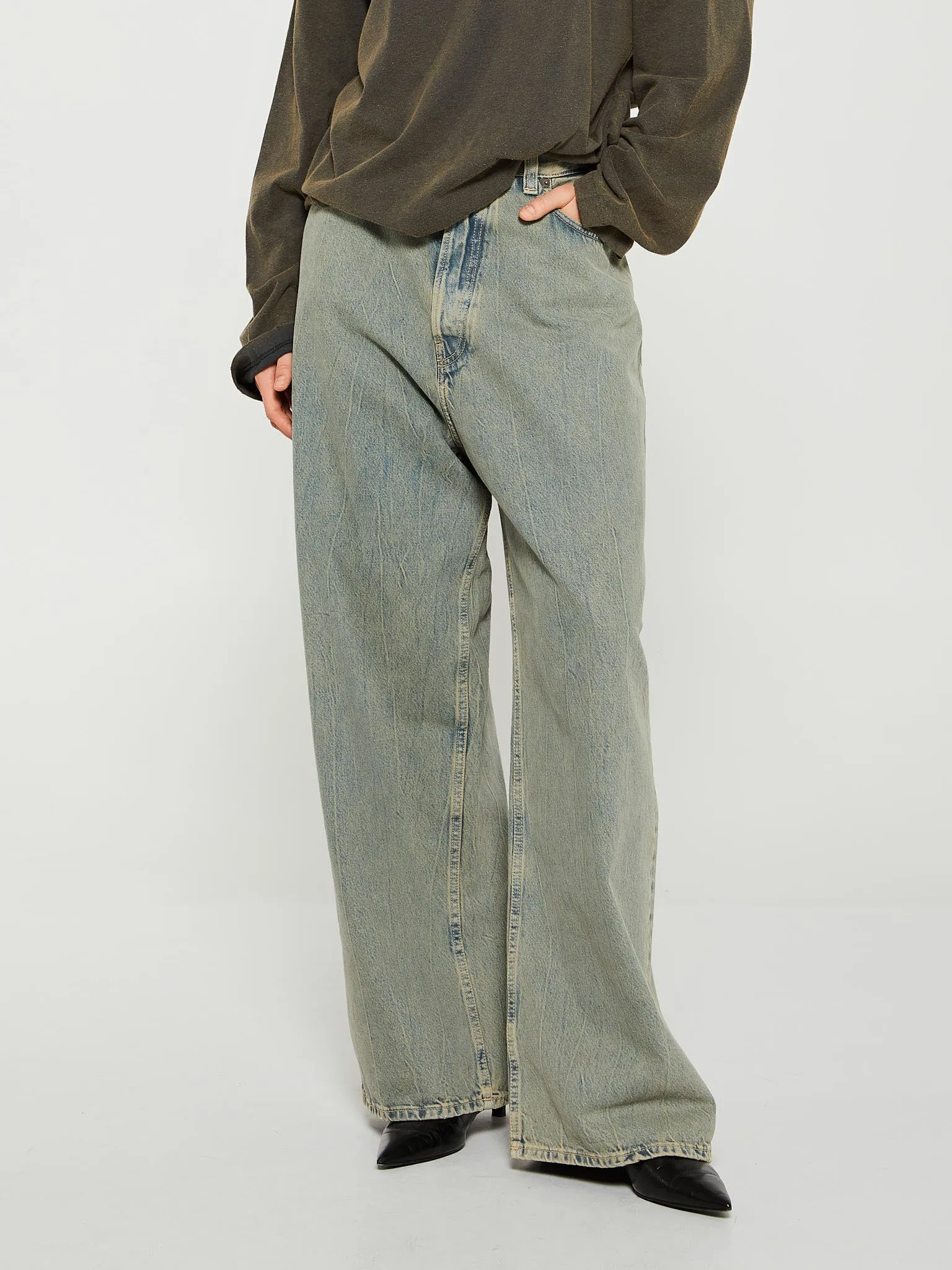 2023F Super Baggy Fit Jeans in Blue and Beige