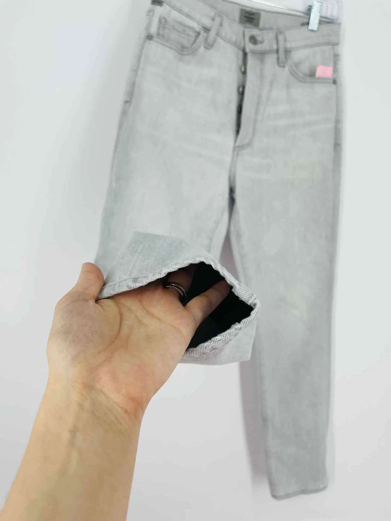 Citizens of Humanity Size 28=5/6 Lt Gray Distressed Denim Premium Denim Jeans