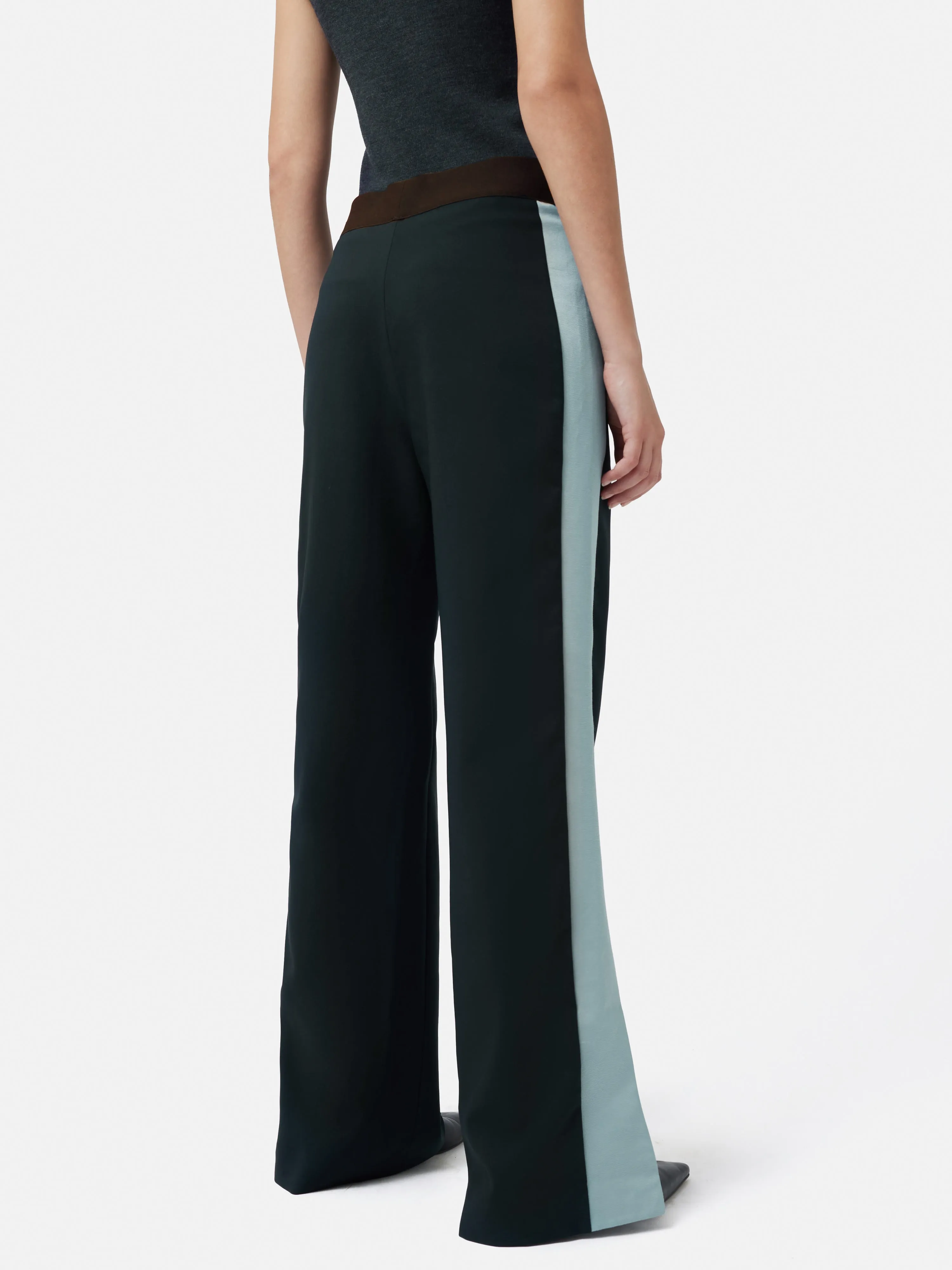 Crepe Split Hem Jogger | Green