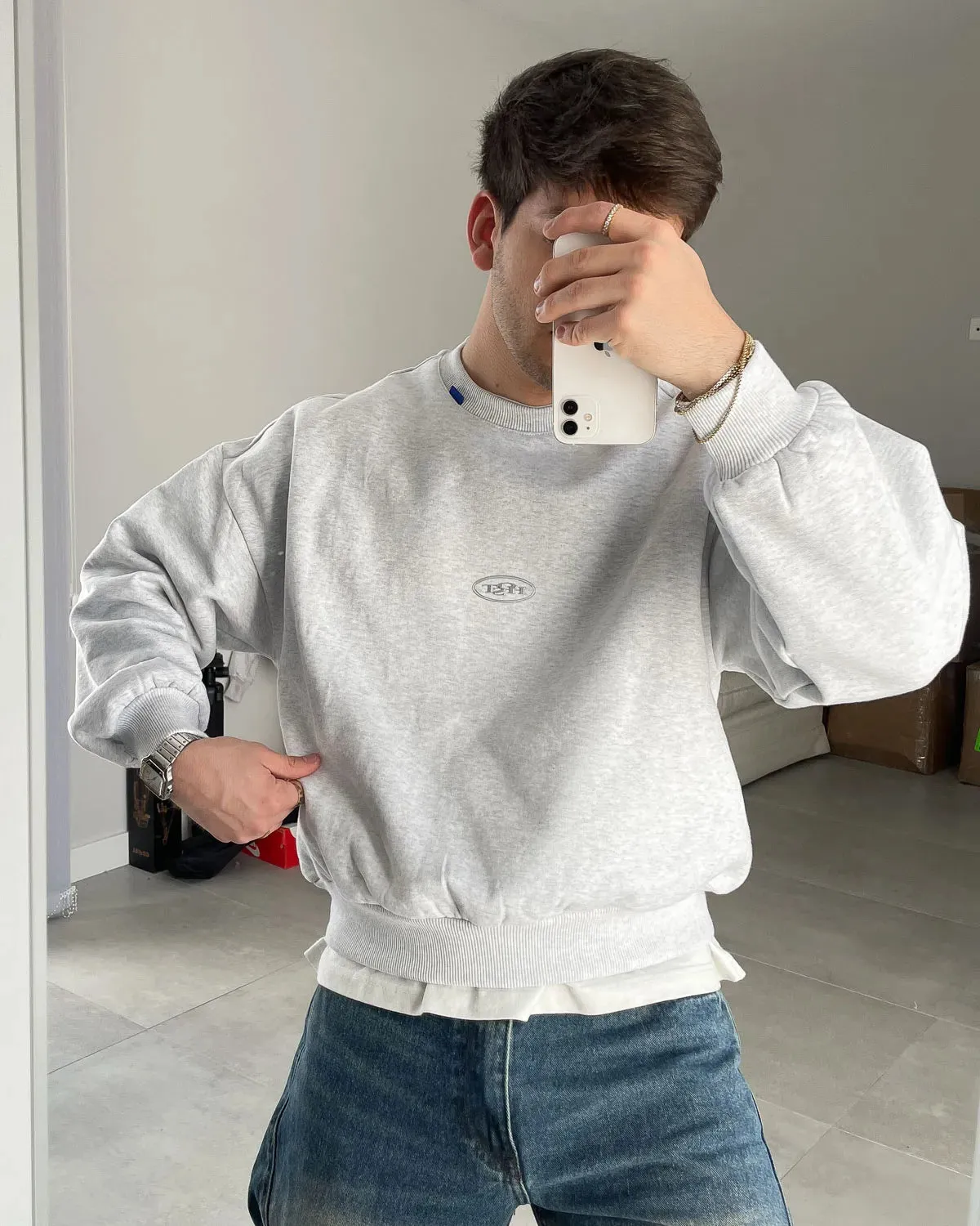 EMBOSS METAL LOGO CREWNECK