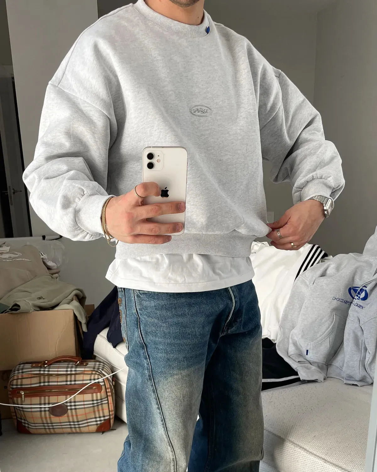 EMBOSS METAL LOGO CREWNECK