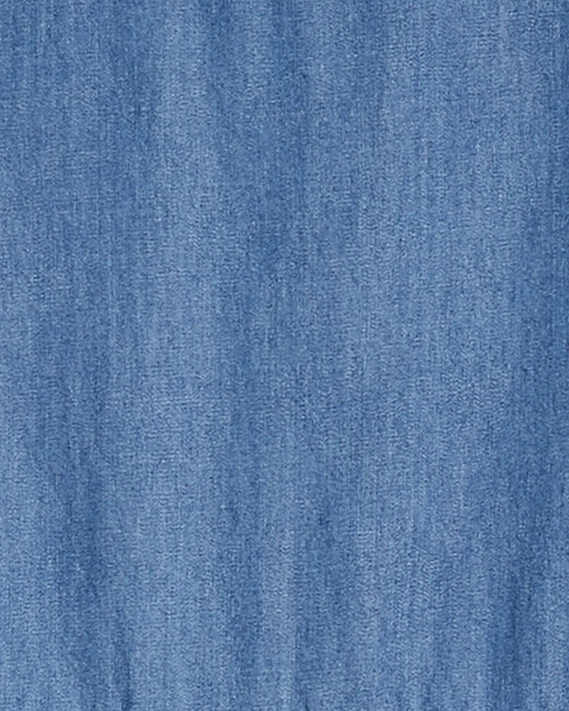 Heidi V-Neck Top in Chambray