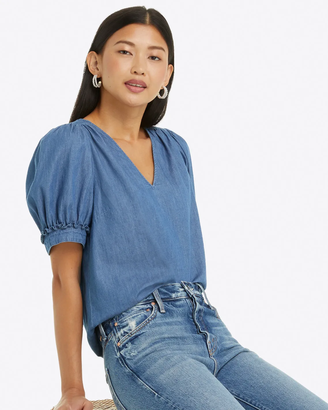 Heidi V-Neck Top in Chambray