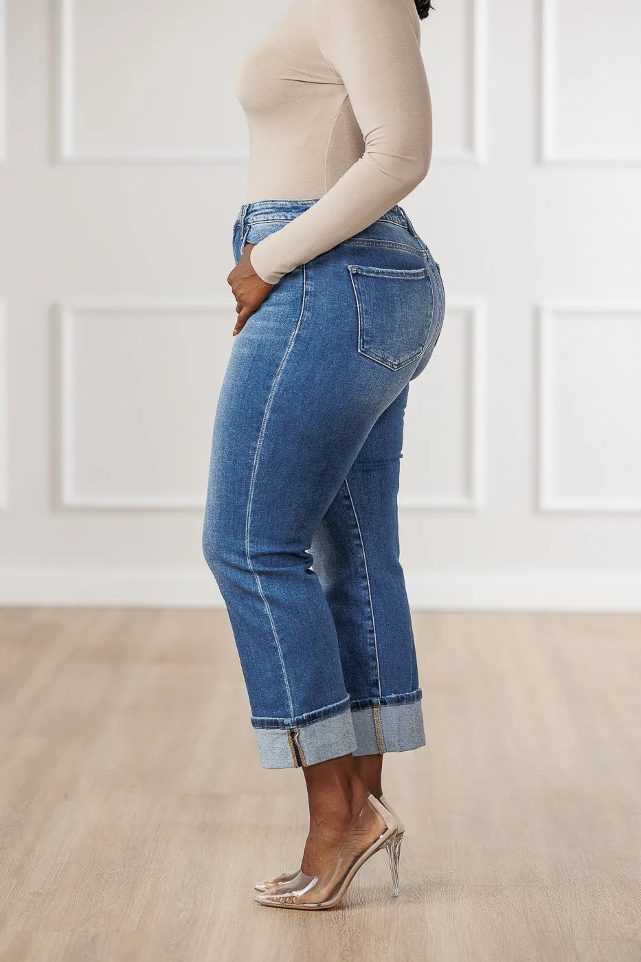 Luna Cuffed Straight Ankle Jeans