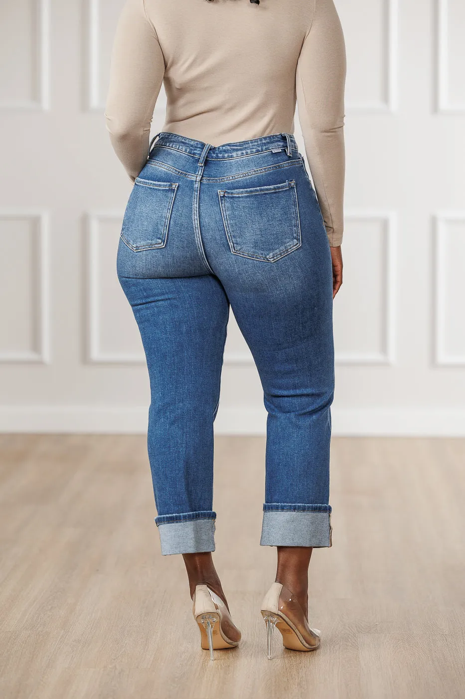 Luna Cuffed Straight Ankle Jeans